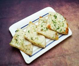 444 Tandoori Aloo Naan