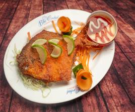 305 Fried Pomfret